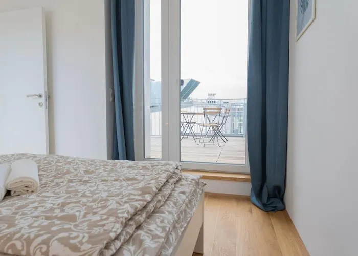 Deluxe Penthouse 2-floors With Private Terrace Near Prater And Center Daire Viyana