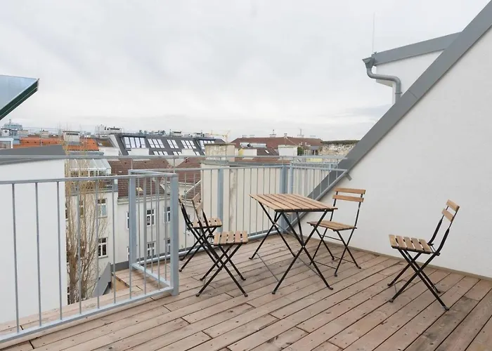 Deluxe Penthouse 2-floors With Private Terrace Near Prater And Center Daire