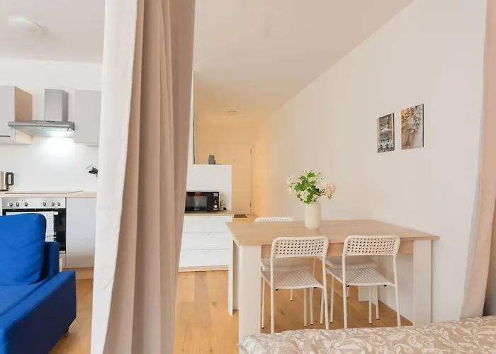 Deluxe Penthouse 2-floors With Private Terrace Near Prater And Center Viyana